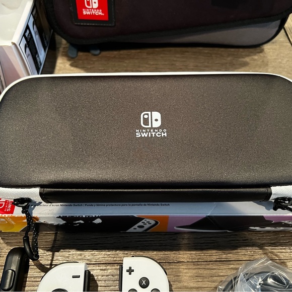 Nintendo Switch Oled accessories. Does not include console. Make me an offer - Picture 9 of 15